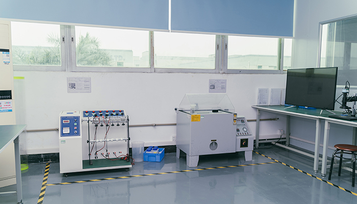 盐雾试验设备.jpg