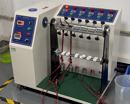 线束弯折测试.jpg 线束弯折测试.jpg